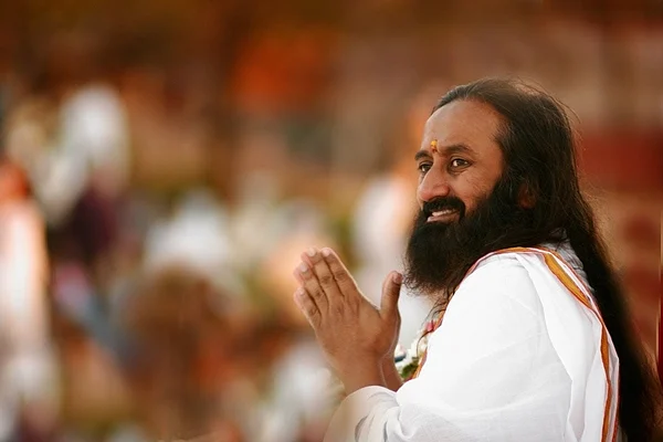 ' என்ன ஆயிற்று குருவே உங்களுக்கு....?' -ஸ்ரீ ஸ்ரீ ரவிசங்கருக்கு, சீடனின் ஒரு கடிதம்...!