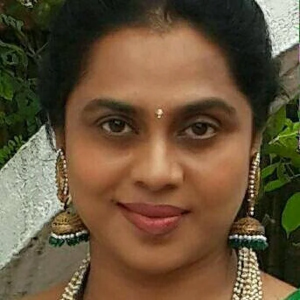 `மலிவு விலையில் அரசாங்கமே துணிப்பை கொடுக்கலாம்!’ - நடிகை விஜி சந்திரசேகர்