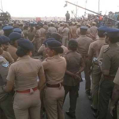 போலீஸ் மெரினா போராட்டக் குழுவைக் கலைத்தது இப்படித்தான்! #SpotReport