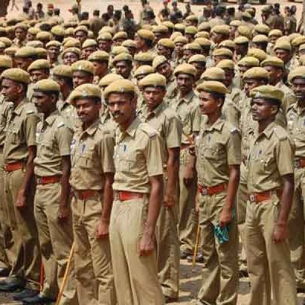 தமிழக போலீஸின் உணவு மானியத்தில் கைவைத்த அரசு..! அதிர்ச்சி அரசாணை