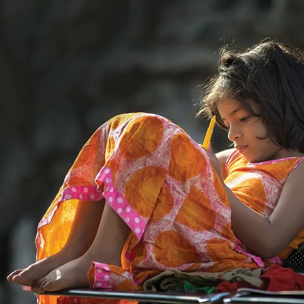 தாய்மை உணர்வு வருகிற வயது இது! - ஆனந்தம் விளையாடும் வீடு - 23