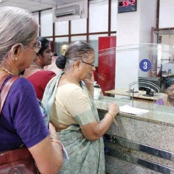 அதிக வட்டி..அதிக வருமானம்... இந்த 8 அஞ்சலகத் திட்டங்கள் பற்றித் தெரிந்துகொள்ளுங்கள்!