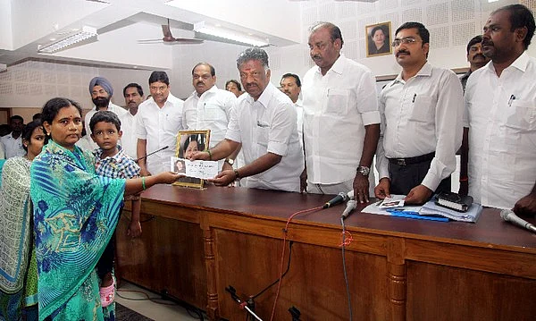 கடலூர் கற்றுத்தராத பாடம்