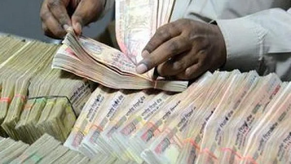 செல்லாது அறிவிக்கப்பட்ட 500 மற்றும் 1000 ரூபாய் நோட்டுகள்