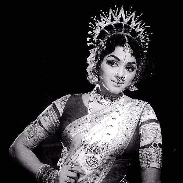 ``சாம்பாருக்கு முருங்கைக்காய ஸ்கேலால அளந்து நறுக்கினேன்!'' - நடிகை பத்மினியின் பிறந்ததினப் பகிர்வு