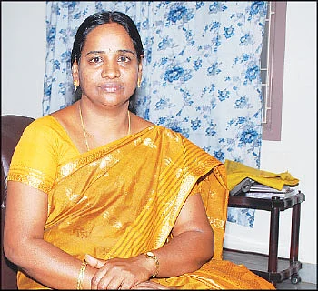 'பெண்ணாக பிறப்பது சாபம்'... நிரூபிக்கும் பொதுக்கழிப்பிடங்கள்!