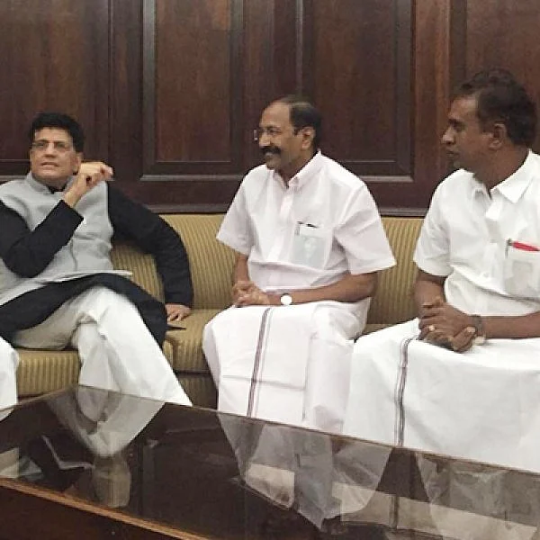 `பிளான் பியூஷ் கோயல்..!’ தமிழக அரசியலுக்கான பி.ஜே.பி-யின் ஆக்ஷன்