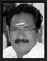 மிஸ்டர் கழுகு: உருவாகிறது ‘ஊழல் எதிர்ப்பு அணி’!