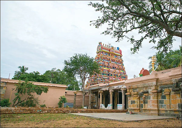 குறை தீர்க்கும் கோயில்கள் - 13 - தீராத நோய்களையும் தீர்த்துவைக்கும் திருவாசி!