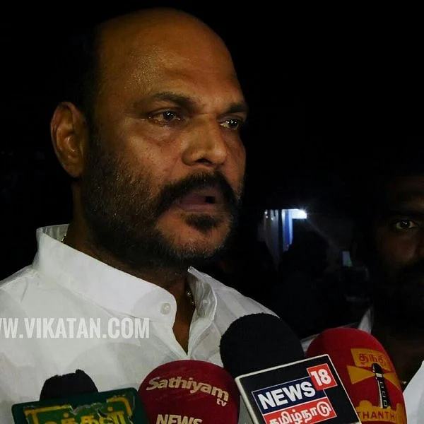 ஜான் பாண்டியன் வீட்டின் மீது பெட்ரோல் குண்டு வீச்சு! - நெல்லையில் பதற்றம்