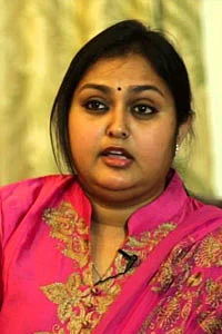 நமீதா பிரசாரத்துக்கு ஏன் போகவில்லை? விளக்கம் கொடுக்கும் ர.ர.க்கள்!