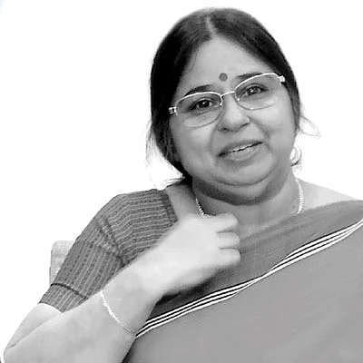 “பழிவாங்கினார் ராம மோகன ராவ்” - மனம் திறக்கிறார் வீணை காயத்ரி