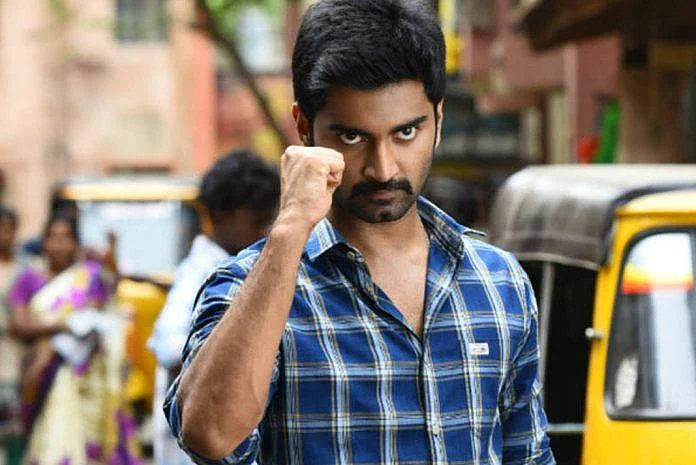 அதர்வாவின் `100' பட ரிலீஸுக்கானத் தடையை நீக்கிய நீதிமன்றம்! - நாளை வெளியாகிறது