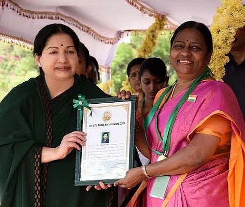 முதல் அப்துல் கலாம் விருது பெற்ற பெண் விஞ்ஞானி வளர்மதி!