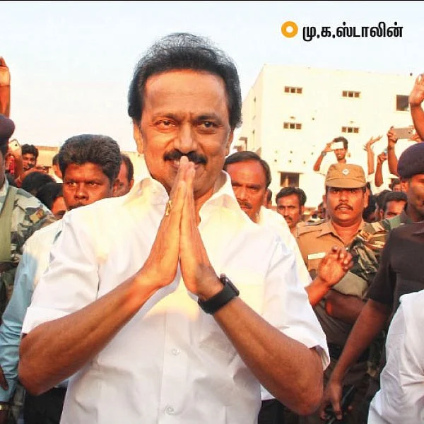 `கட்-அவுட் கலாசாரத்துக்கு கெட்-அவுட்’- நீதிமன்ற தீர்ப்புக்கு சல்யூட் வைக்கும் ஸ்டாலின்