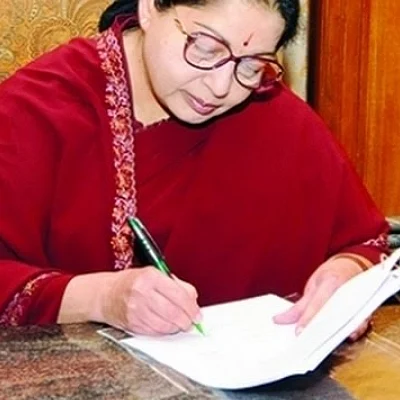 முதல்வர் ஒப்புதலுக்குப் பிறகே ஆசிரியர் தேர்வு தேதிகள் வெளியாகும்: மா.ஃபா. பாண்டியராஜன்