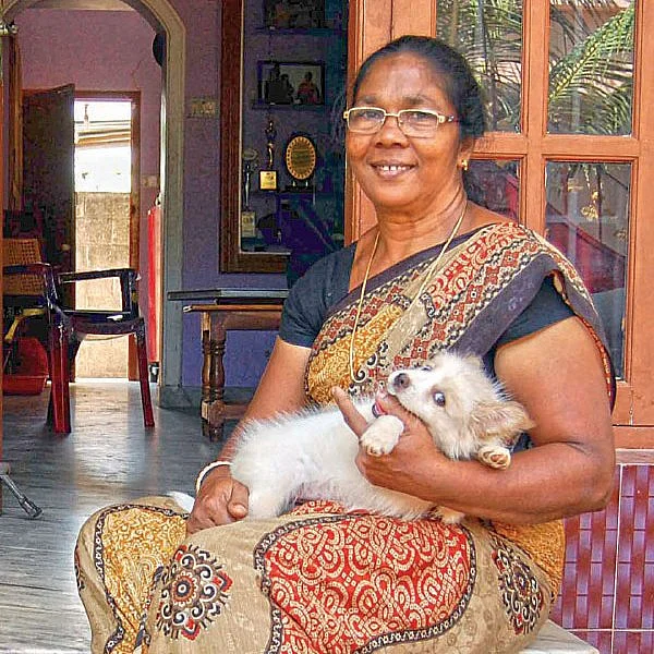 “வாங்க பொண்ணுங்களா... இந்த உலகம் நமக்காகவும்தான்!”