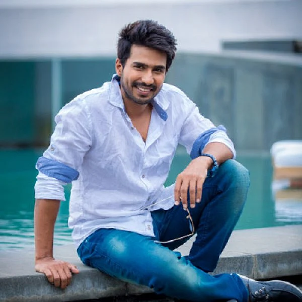 "கடந்த இரண்டு வருஷமா CCL வேற மாதிரி போயிட்டு இருக்கு..!" - விஷ்ணு