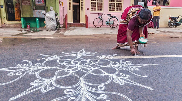 கோலம் எனும் யோகப் பயிற்சி!