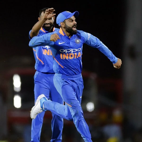`அவர் என் சாய்ஸ் அல்ல; தோனியும், ரோஹித்துமே காரணம்' - கோலி ஓப்பன் டாக்!