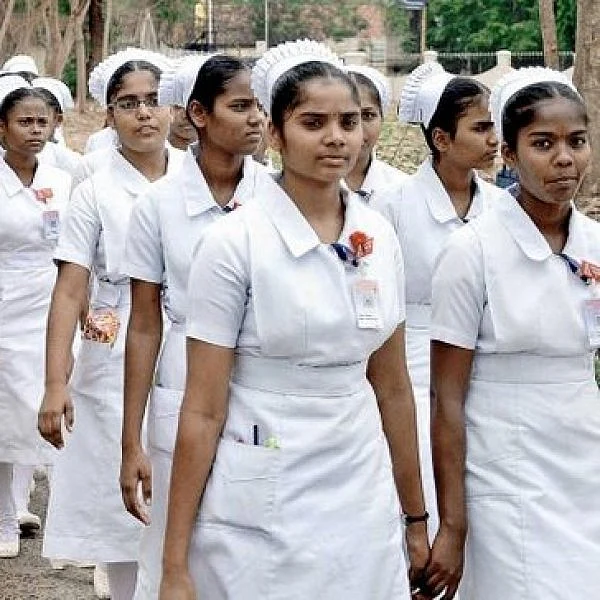அரசு மருத்துவமனை செவிலியர்களுக்கு புதிய சீருடை அறிமுகம்!
