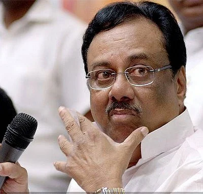 மெட்ரோ ரயில் கட்டணத்தை குறைக்காவிட்டால் திட்டமே பாழாகிவிடும்: ஈவிகேஎஸ் எச்சரிக்கை