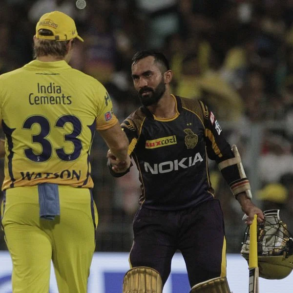 ஜட்டு மிஸ் லட்டு கேட்ச்... ஸ்பின்னில் தடுமாறிய சி.எஸ்.கே... கில்லர் கில்! #KKRvCSK