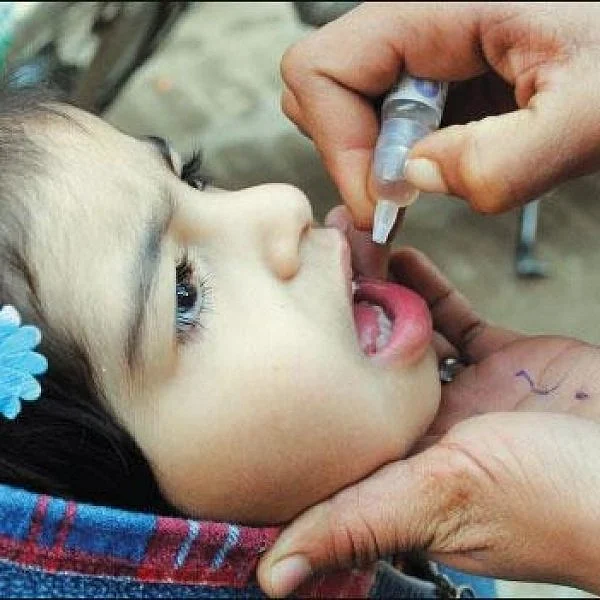 போலியோ சொட்டு மருந்து முகாம்! - மார்ச் மாதம் தள்ளிப்போகக் காரணம் என்ன?
