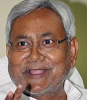 லாலு கட்சி எம்.எல்.ஏ.க்களுக்கு நிதிஷ் குமார் அழைப்பு!