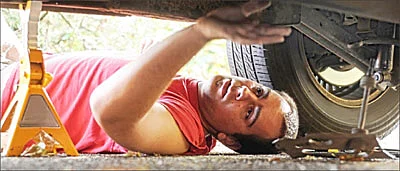 கார் பராமரிப்பு & மைலேஜ் டிப்ஸ்