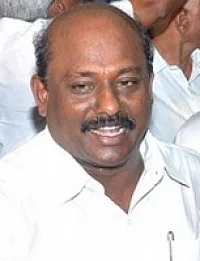 அதிகாரிகள் லஞ்சம் வாங்கத்தான் உணவு பாதுகாப்புச் சட்டம்: விக்கிரமராஜா பேட்டி