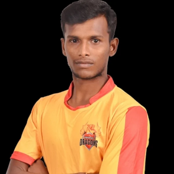 ரூ.3 கோடிக்கு ஏலம்... சேலம் ‘சின்னப்பம்பட்டி' டூ ‘கிங்ஸ் லெவன் பஞ்சாப்'... யார் இந்த நடராஜன்? #VikatanExclusive #IPLAuction
