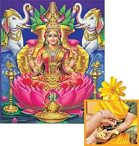 வாழ்க்கை இனிக்க.... வரலட்சுமி விரதம்!