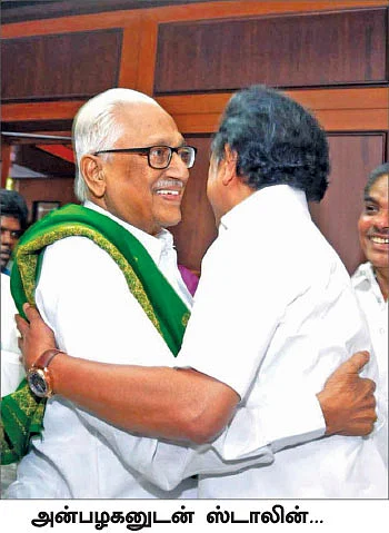 மிஸ்டர் கழுகு: பி.ஜே.பி அரசை எதிர்ப்போம்! - 37 எம்.பி-க்கள் கலகம் - விழிபிதுங்கும் எடப்பாடி