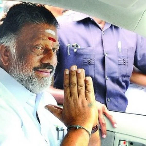 பேச்சுவார்த்தையை முறித்த வில்லன்கள்!’ அ.தி.மு.க-வில் இப்போது இதுதான் நிலை