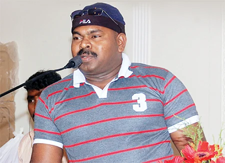 வட்டியில்லாக் கடன்... கறுப்புக் குல்லா!