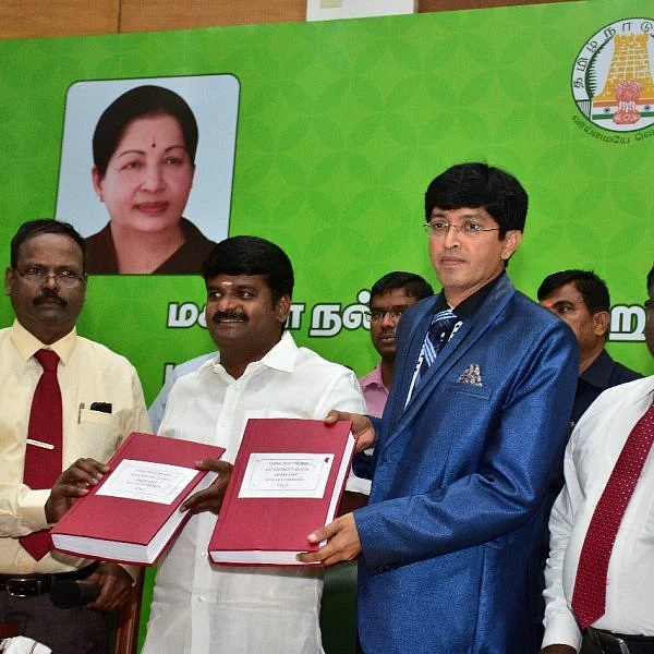 எம்.பி.பி.எஸ் தர வரிசைப் பட்டியலில் சிபிஎஸ்இ, சென்னை மாணவர்கள் ஆதிக்கம்!