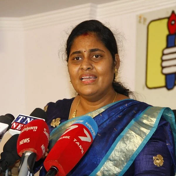 `எந்தக் கட்சியிலும் இணையவில்லை; புதிய அமைப்பைத் தொடங்குகிறேன்!’ - பா.ம.கவிலிருந்து விலகிய ராஜேஸ்வரி ப்ரியா