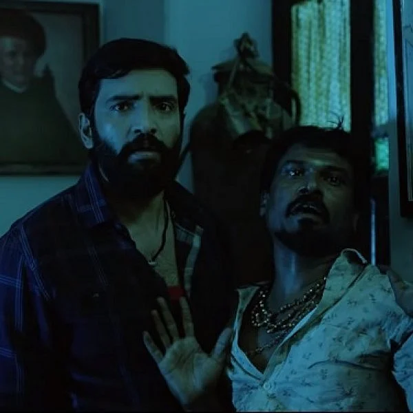 `என்னப்பா, பேய் 'பேட்ட' டயலாக் பேசுது’- வெளியானது 'தில்லுக்கு துட்டு 2' படத்தின் 2-வது டீசர்