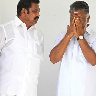பணம் மாற்றும் பக்கா கேங்க்! - எடப்பாடி சர்ச்சை 1