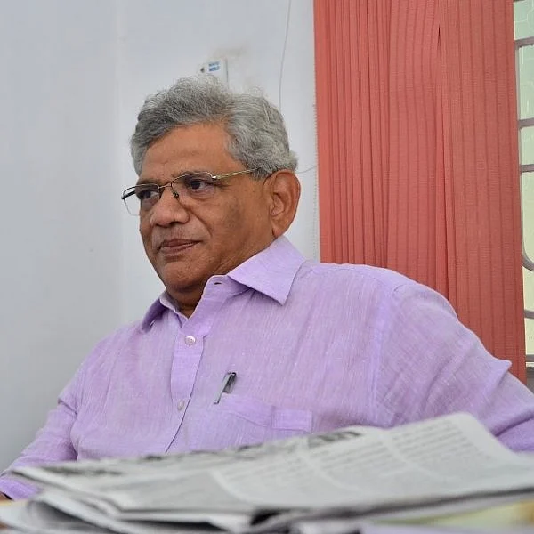 ''யெச்சூரி என்பது ஜாதிப் பெயர் அல்ல!'' விளாசும் சீதாராம் யெச்சூரி