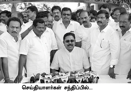 தினகரன் டீலும் எடப்பாடி கவனிப்பும்!