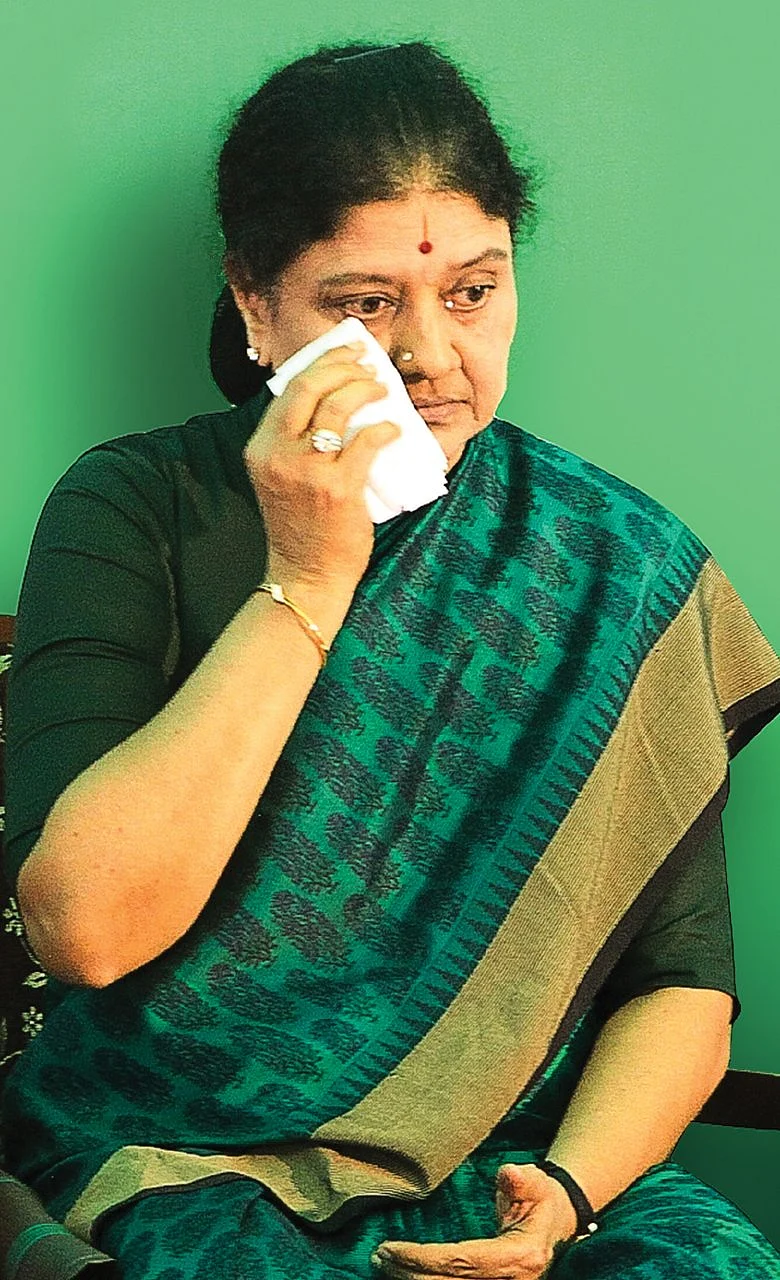 சசிகலா