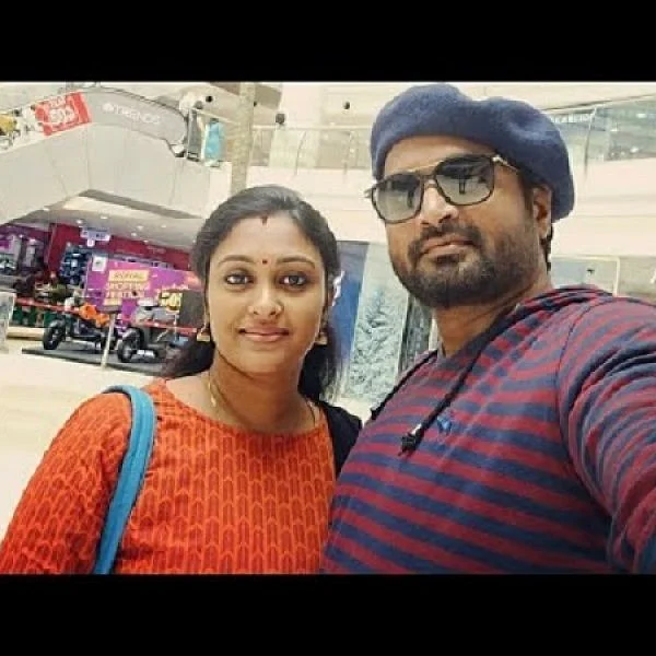 `தப்பா பேசாதீங்க; மும்தாஜுக்கு இருக்கிற பிரச்னை எங்க அம்மாவுக்கும் இருக்கு!' - ஸ்ரீஜா செந்தில்