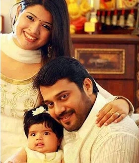 மனைவியை பிரிகிறார் நடிகர் பாலா!
