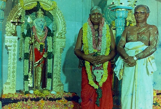 எம்.ஜி.ஆரை நெகிழ வைத்த சாண்டோ சின்னப்ப தேவர்! ( நூற்றாண்டு விழா சிறப்பு பதிவு)