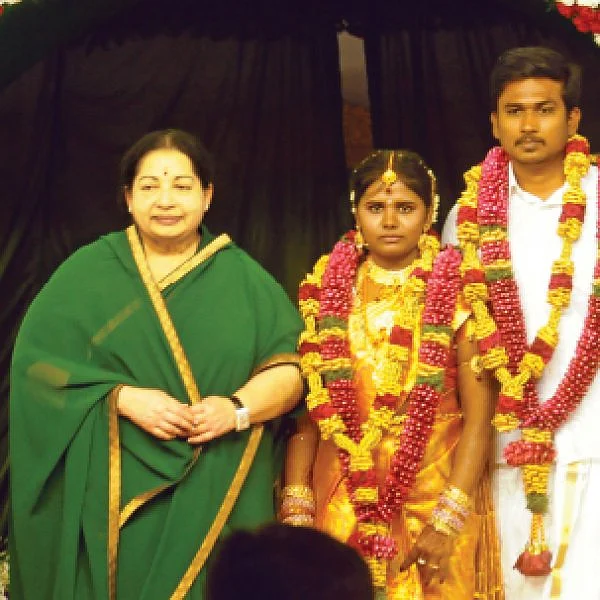 கொடநாடு விவகாரம்... ‘ராணி’ வாய்திறந்தால் மர்மக்கோட்டை கதவு திறக்கும்?