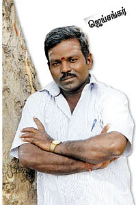 "உணவையும் அறிவையும் பரிமாறுவது உன்னதம்!"