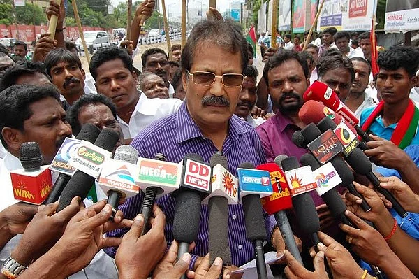 கெளரவ கொலையை தடுக்க தனிச்சட்டம்: கிருஷ்ணசாமி வலியுறுத்தல்!