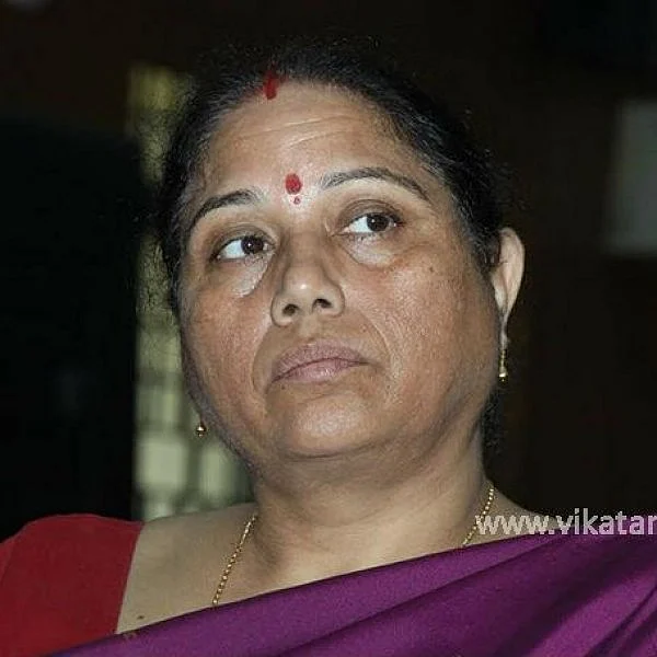 அறநிலையத் துறை ஆணையர் இடமாற்றம் - அன்றே கணித்த விகடன்!